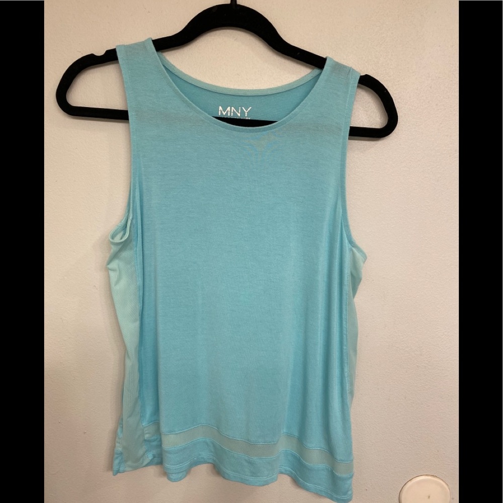 Athletic tank top